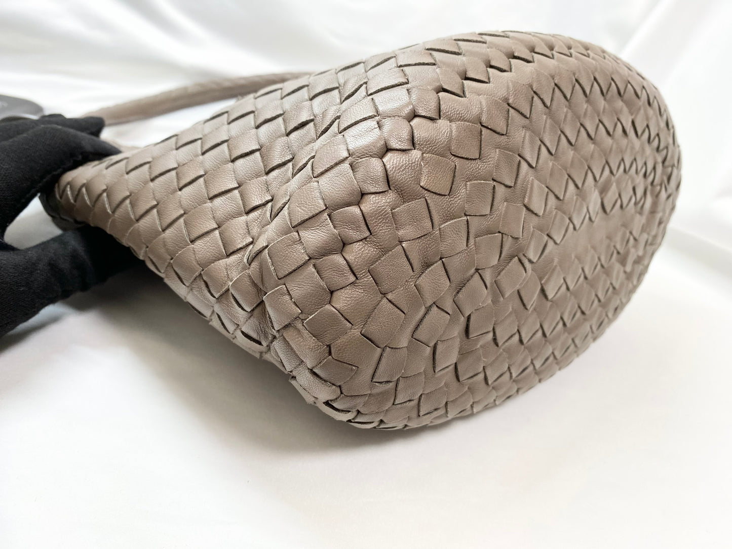 【良品】ボッテガヴェネタ BOTTEGA VENETA イントレチャート ハンドバッグ ミラー付
