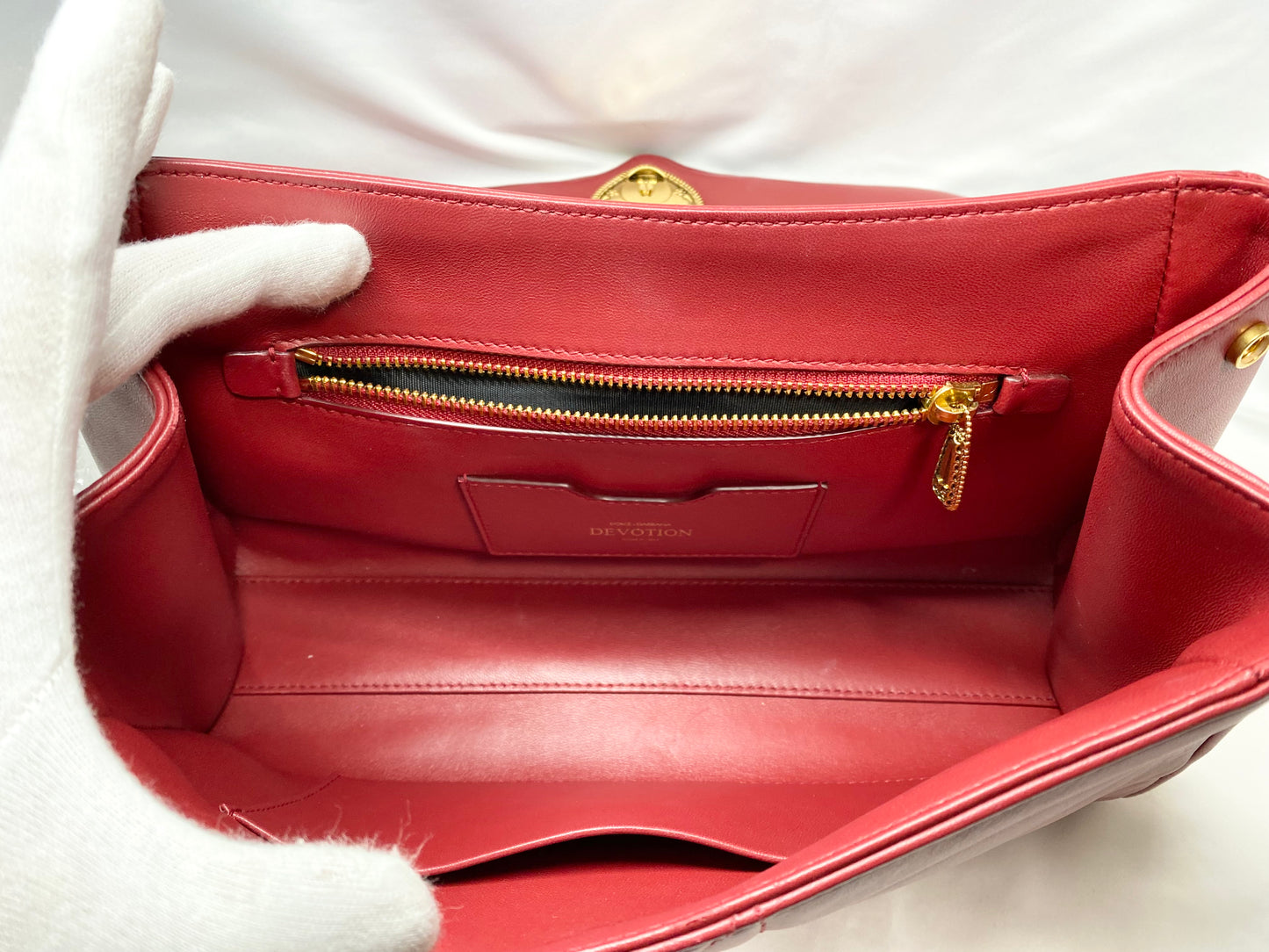 DOLCE&GABBANA ドルチェ&ガッパーナ ディボーション チェーンショルダーバッグ レッド