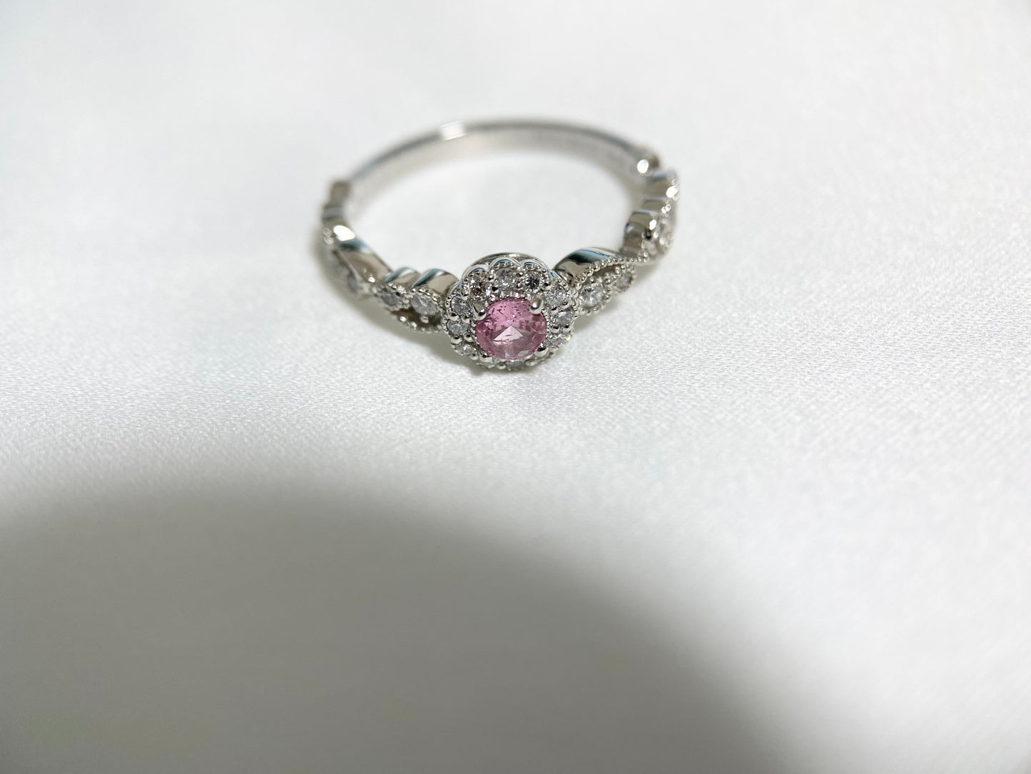 【美品】Pt900 パパラチアサファイア ダイヤモンドリング