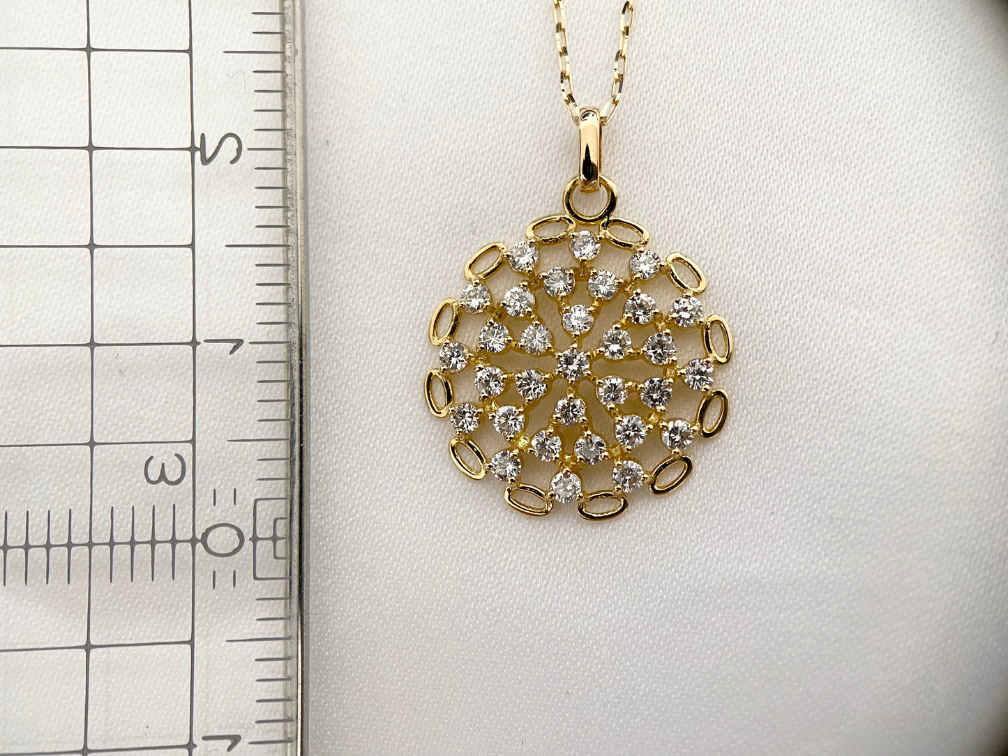 【新品】大輪の花 ダイヤモンドジュエリー ネックレス
