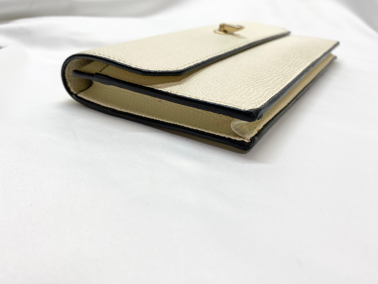 【良品】Valextra ヴァレクストラ シティウォレット ホワイト 長財布