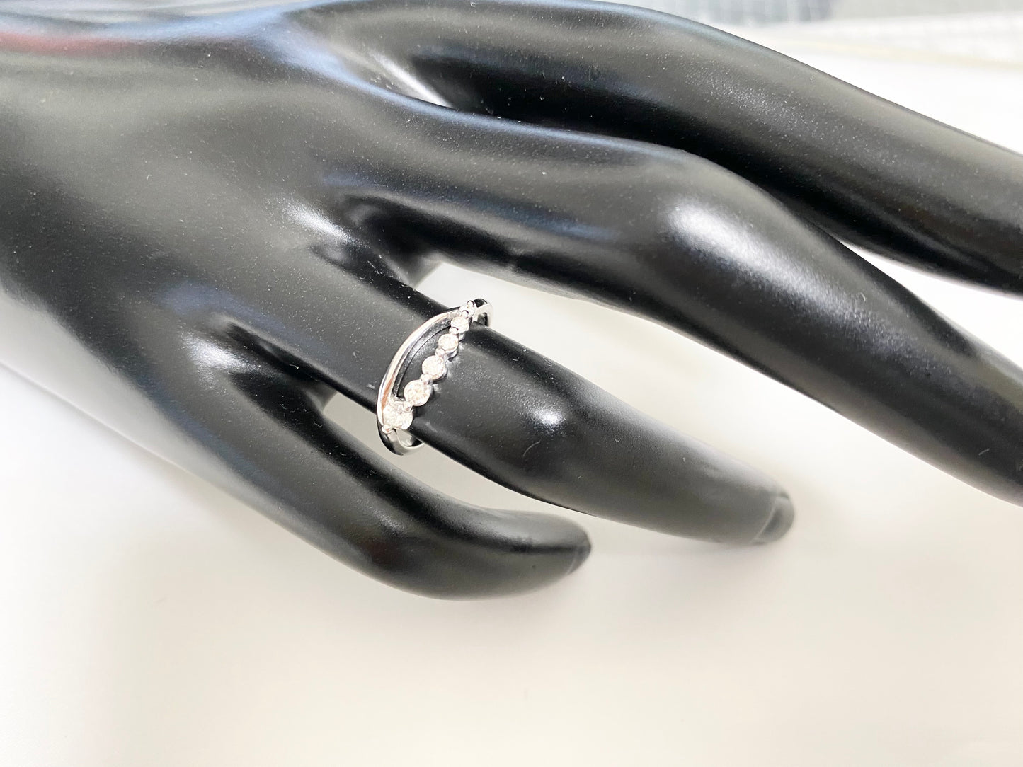 【美品】K18WG ダイヤモンドリング D0.30ct