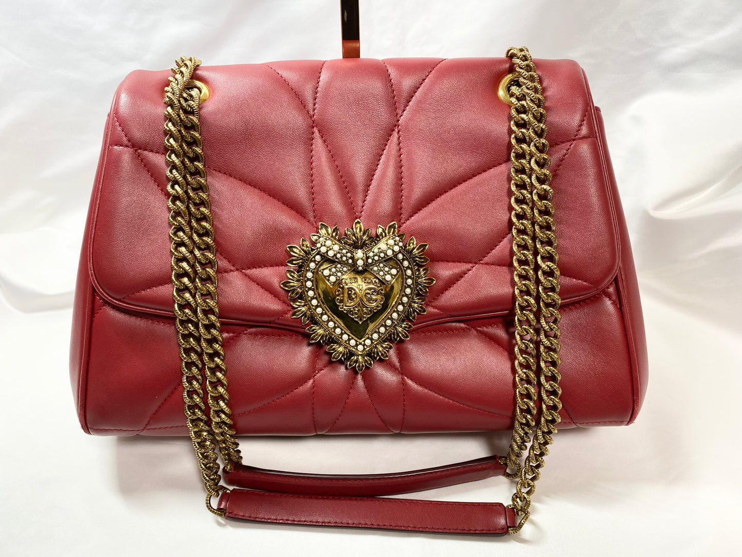 DOLCE&GABBANA ドルチェ&ガッパーナ ディボーション チェーンショルダーバッグ レッド