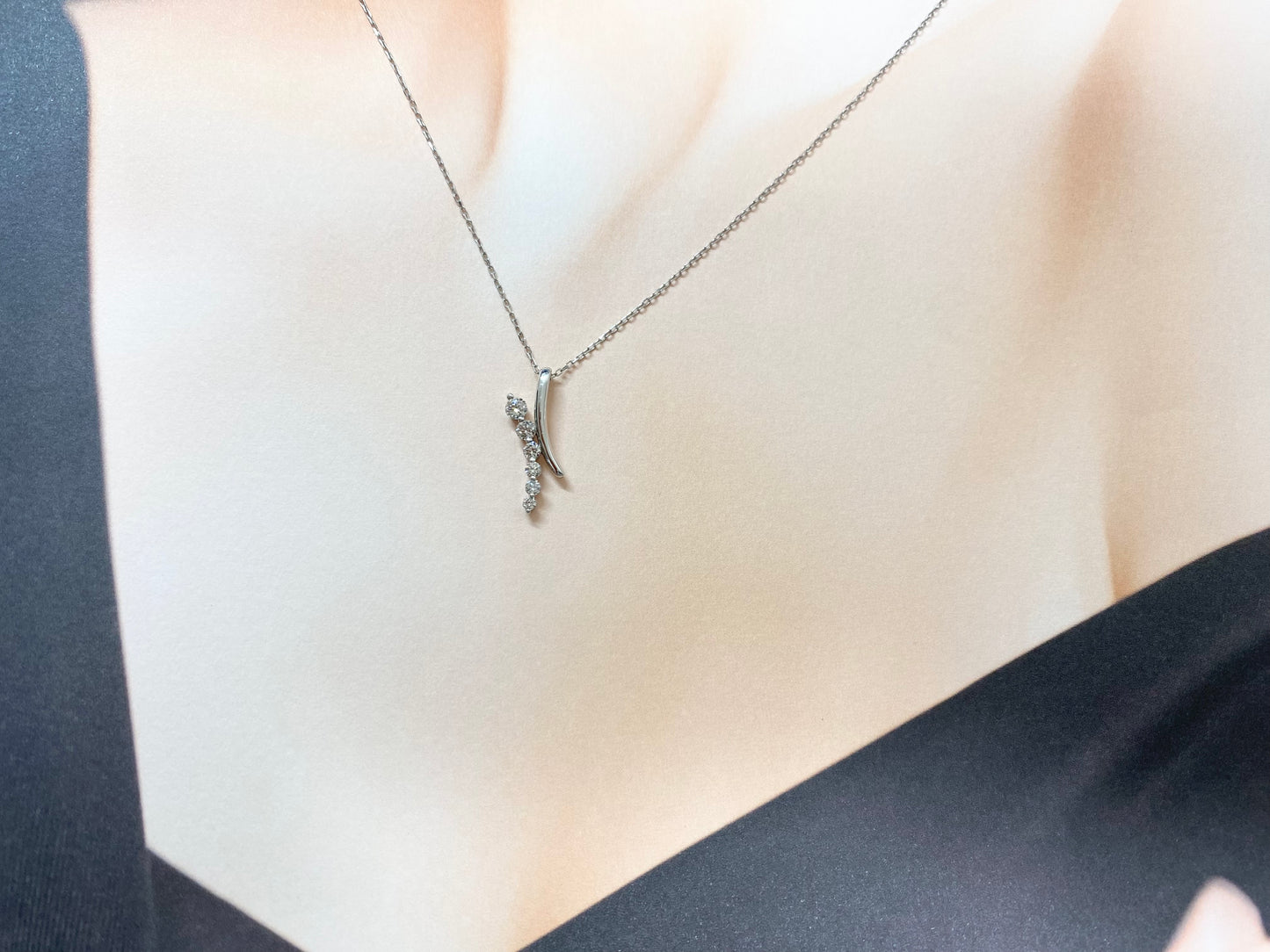 【新品】K18WG ダイヤモンドネックレス D0.30ct