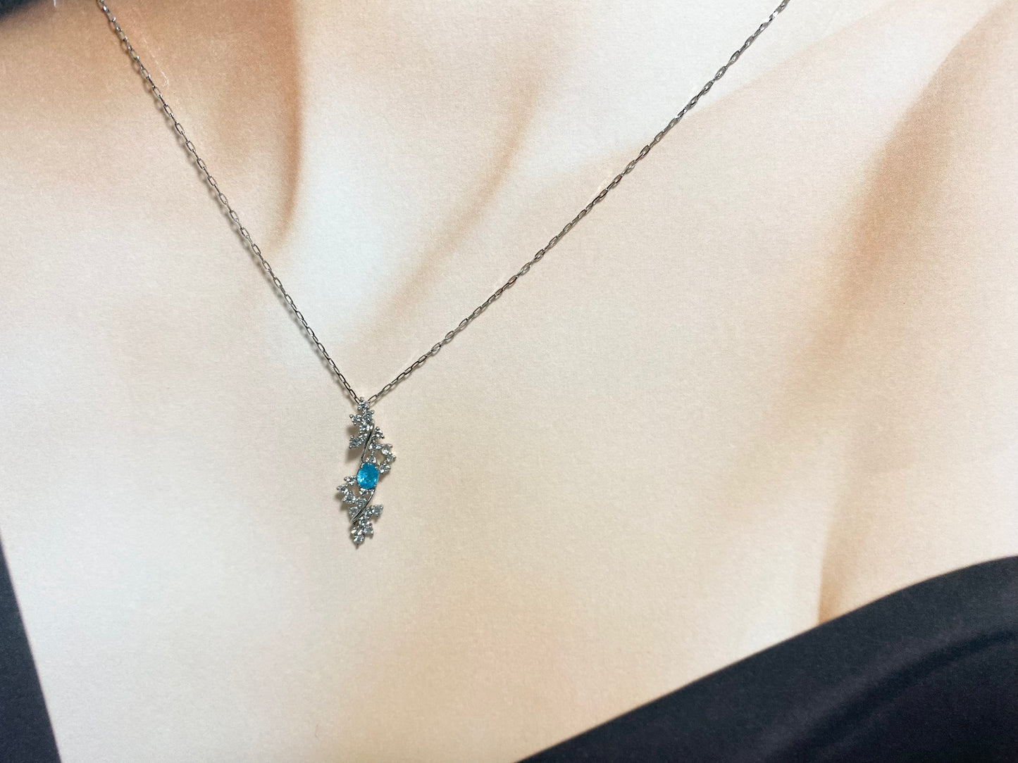 【世界三大希少石】Pt900/850 パライバトルマリン 小枝の結晶 ダイヤモンドネックレス