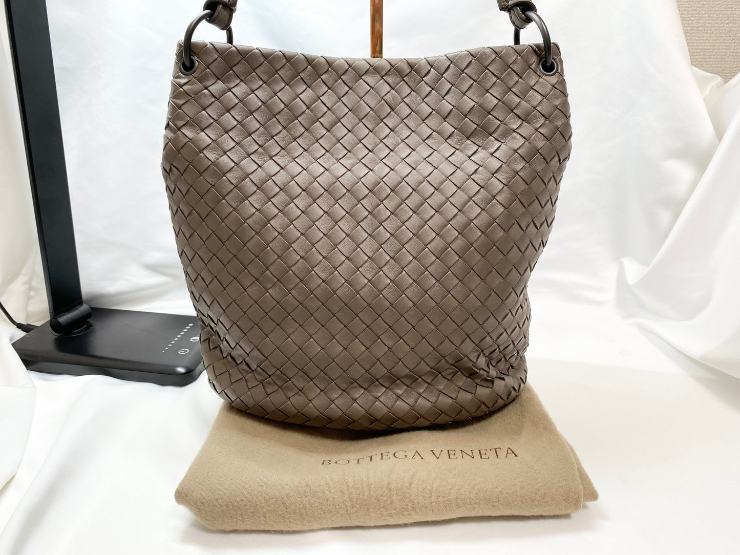 【良品】ボッテガヴェネタ BOTTEGA VENETA イントレチャート ハンドバッグ ミラー付