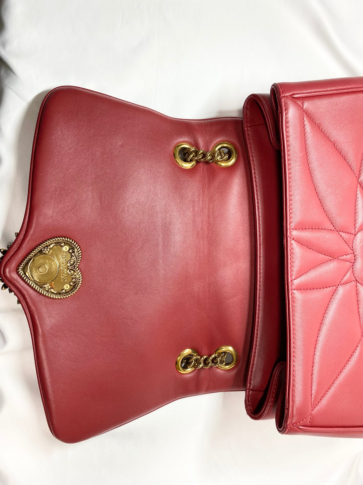 DOLCE&GABBANA ドルチェ&ガッパーナ ディボーション チェーンショルダーバッグ レッド