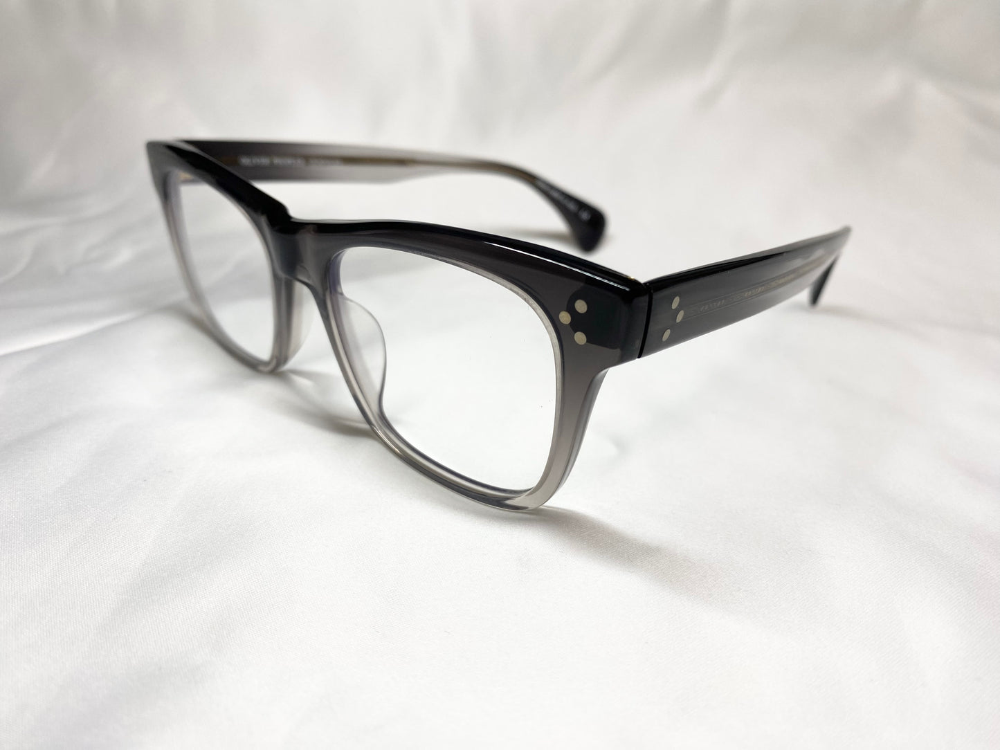 【良品】オリバーピープルズ OLIVER PEOPLES ダークグレー