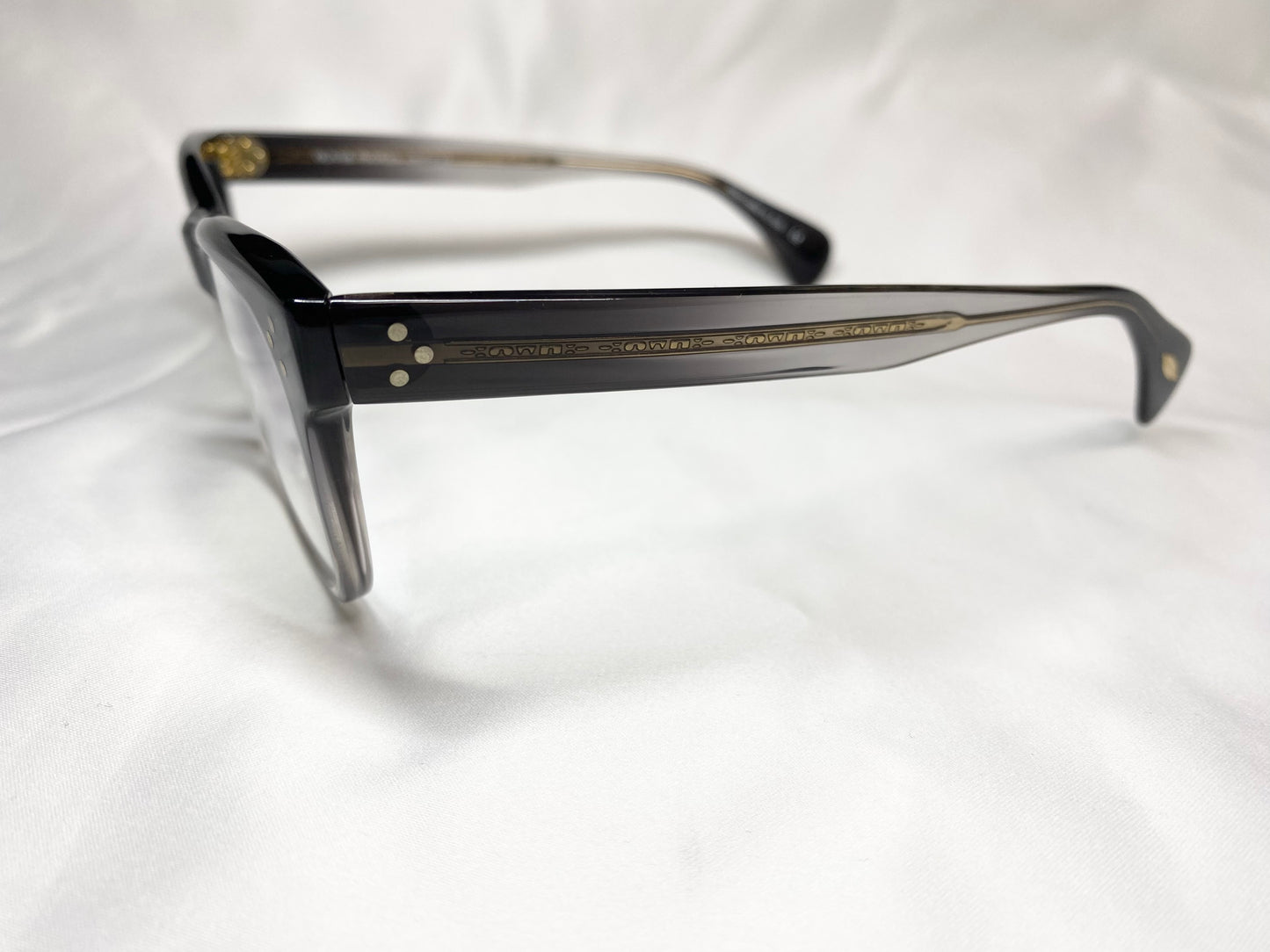 【良品】オリバーピープルズ OLIVER PEOPLES ダークグレー