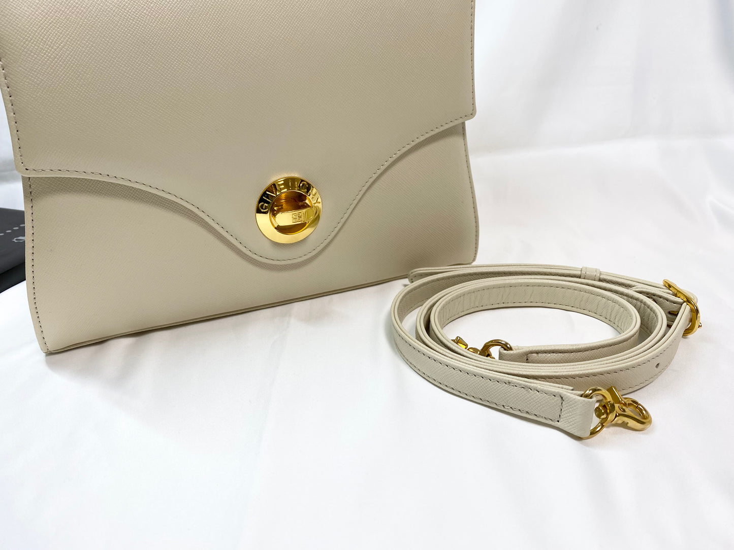 【美品】ジバンシー GIVENCHY レザー2Way ハンドバッグ ホワイトベージュ
