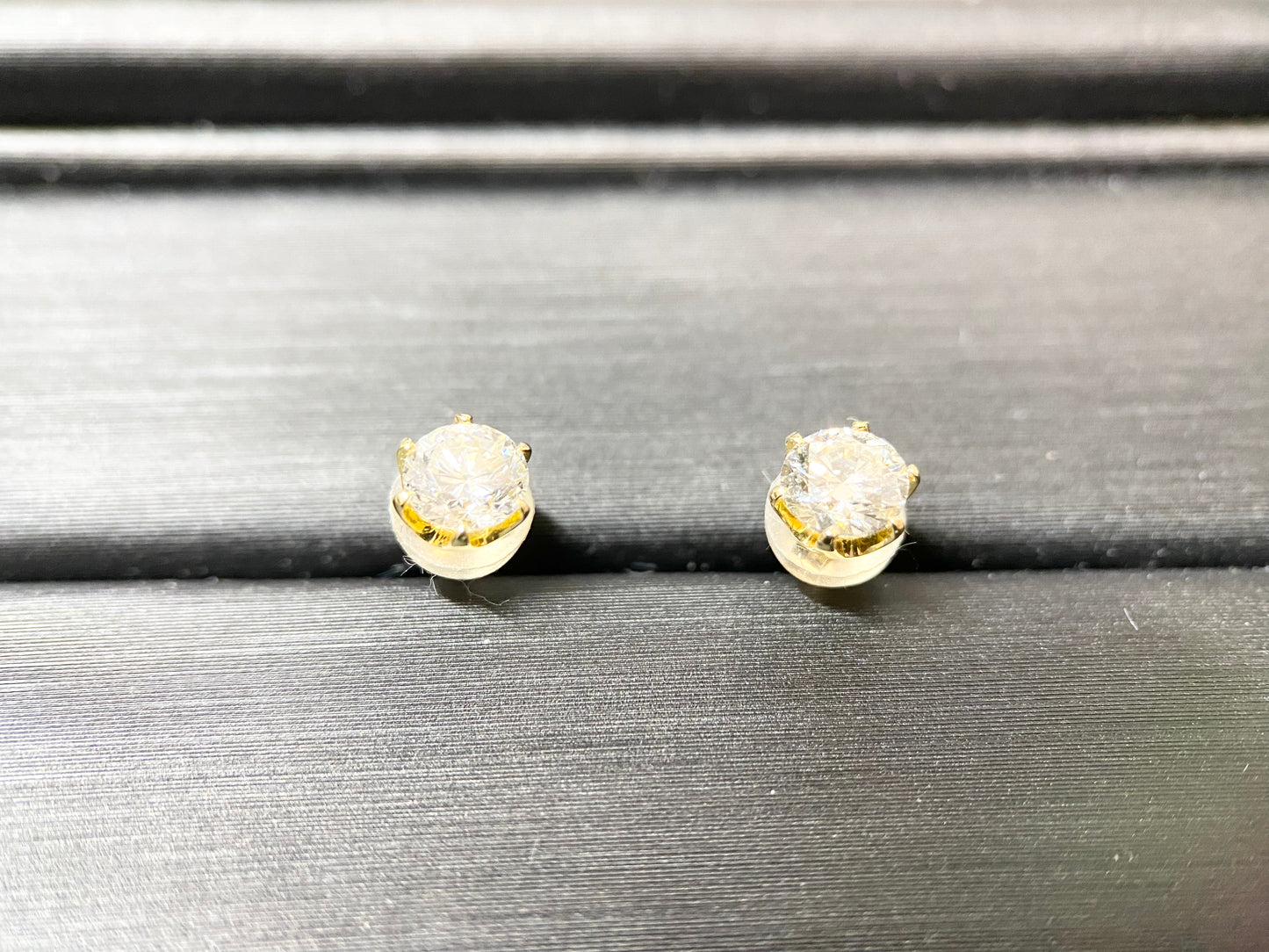 【新品】最強のワンポイントピアス ダイヤモンドジュエリー ピアス