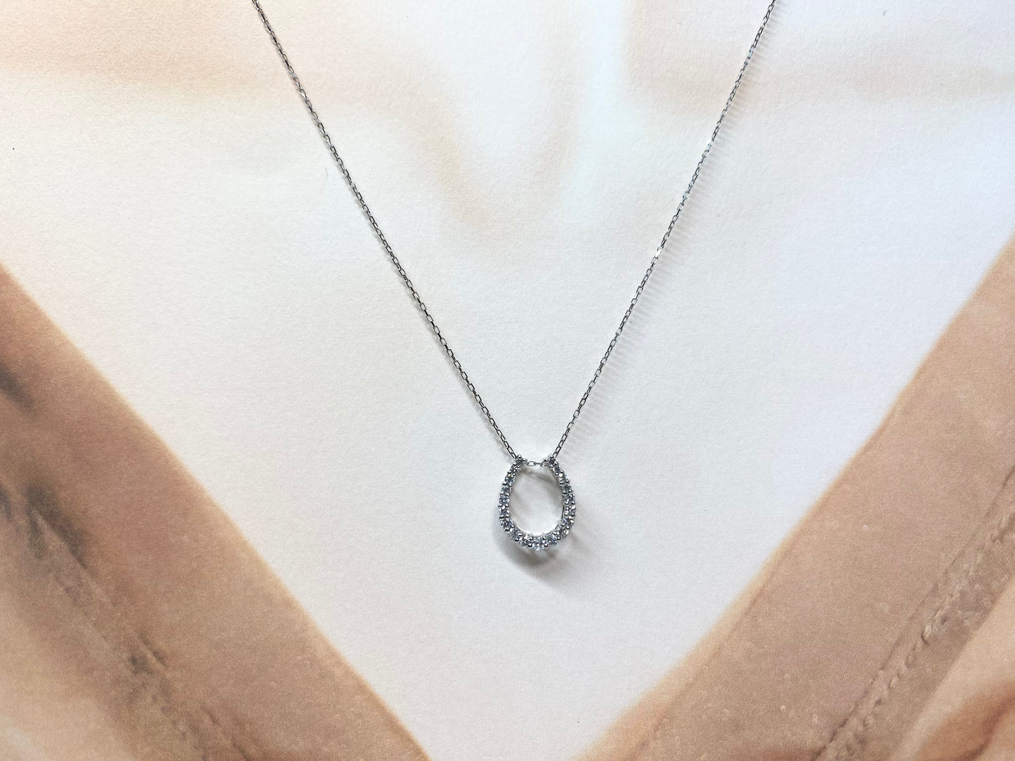 【新品】馬蹄をモチーフにしたダイヤモンドジュエリー ネックレス