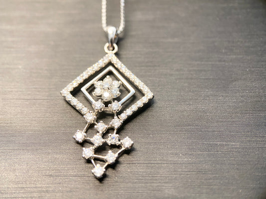 【新品】ちいさなフラワーガーデン ダイヤモンドジュエリー ネックレス