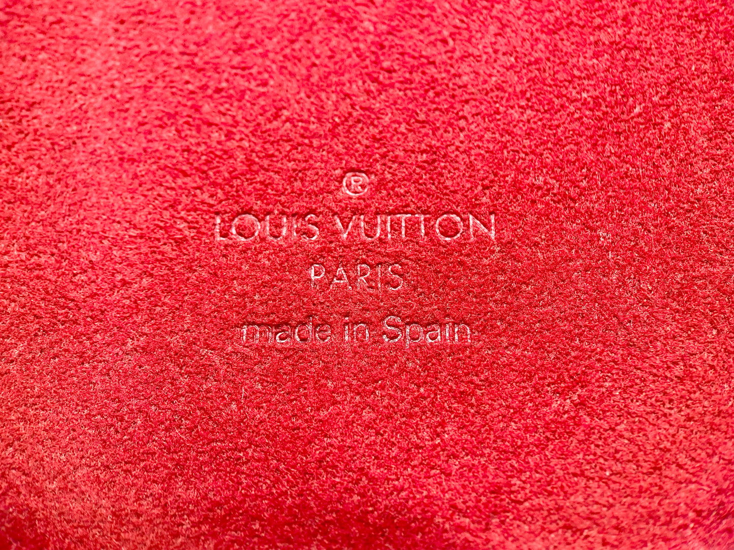 ルイ・ヴィトン LOUIS VUITTON iPhone12/12PRO用 携帯バンパー モノグラム