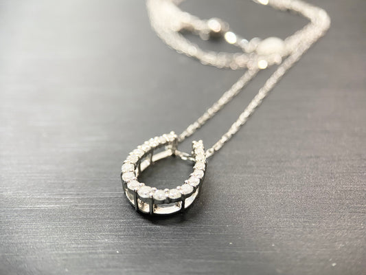 【新品】馬蹄をモチーフにしたダイヤモンドジュエリー ネックレス