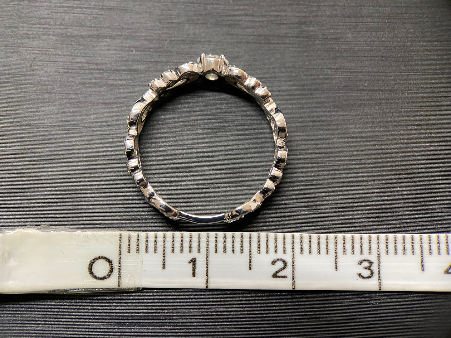 【新品】ティアラモチーフ ダイヤモンドジュエリー リング