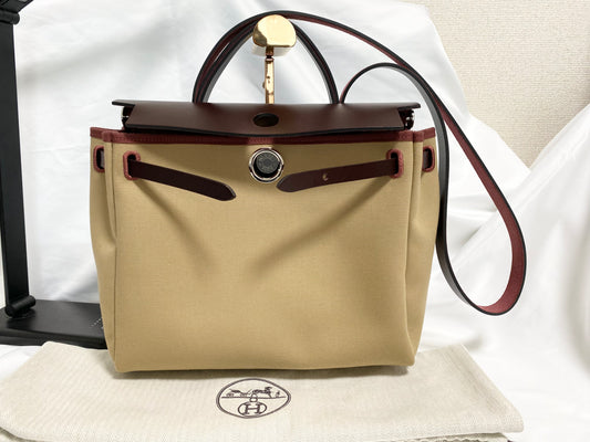 Beautiful Hermes Yale Bag Zip 31 Lutrune Verso