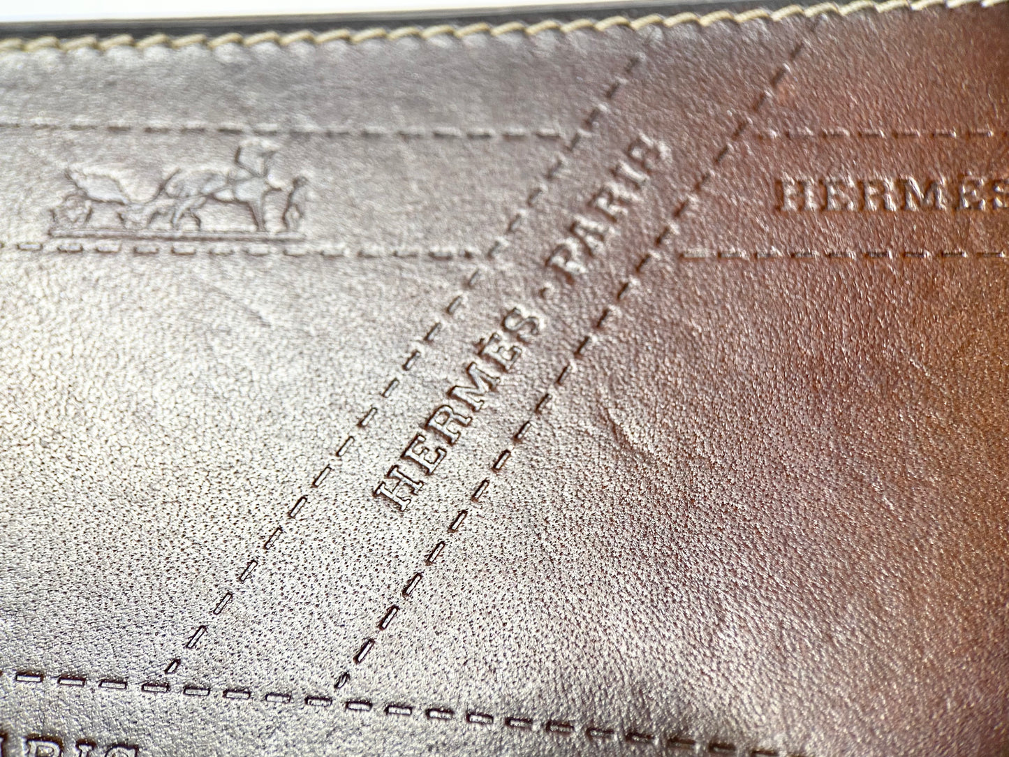 エルメス Hermès iPhone12/12PRO用 携帯バンパー