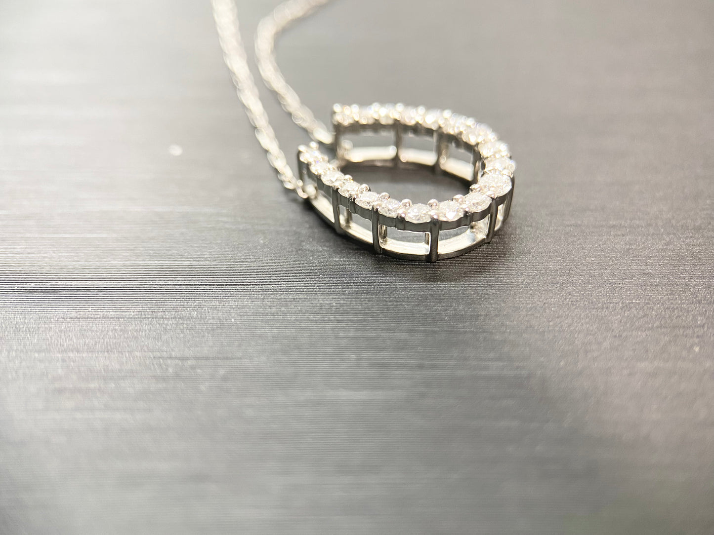 【新品】馬蹄をモチーフにしたダイヤモンドジュエリー ネックレス