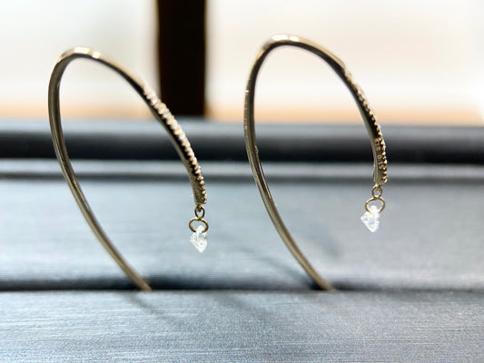 【新品】揺らめくダイヤのフープピアス ダイヤモンドジュエリー ピアス