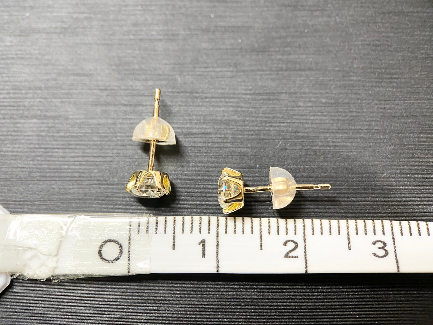 【新品】最強のワンポイントピアス ダイヤモンドジュエリー ピアス