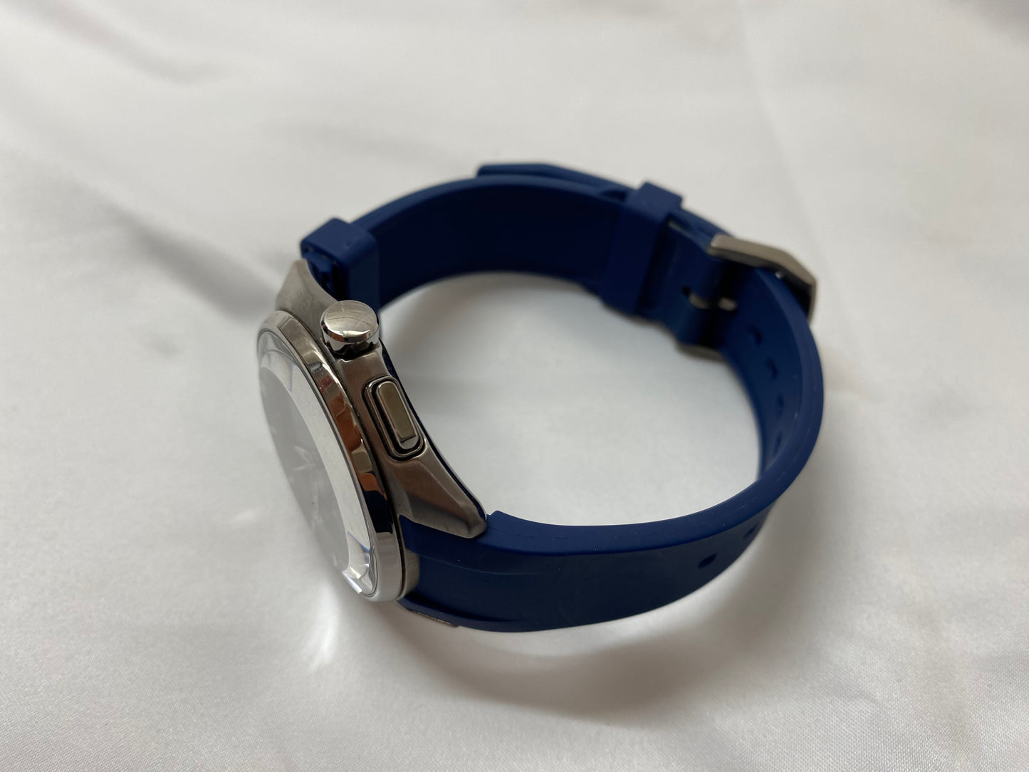 【美品】シチズン CITIZEN BZ4000-07L エコドライブ 腕時計