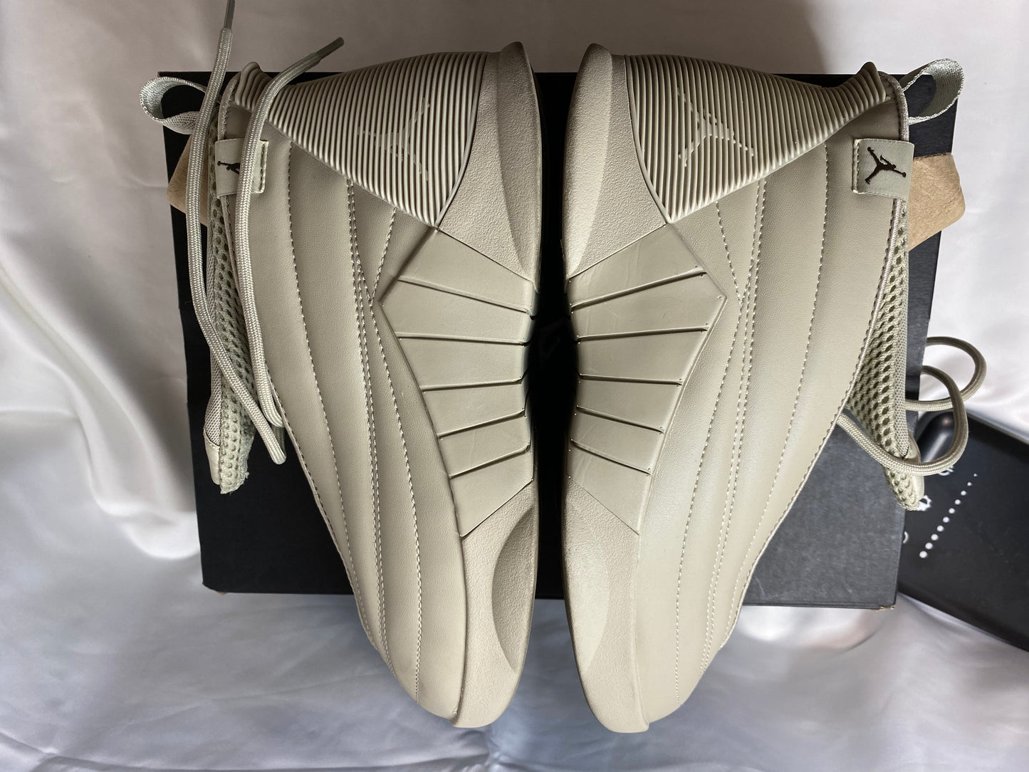 NIKE AIR JORDAN 15 RETRO SP