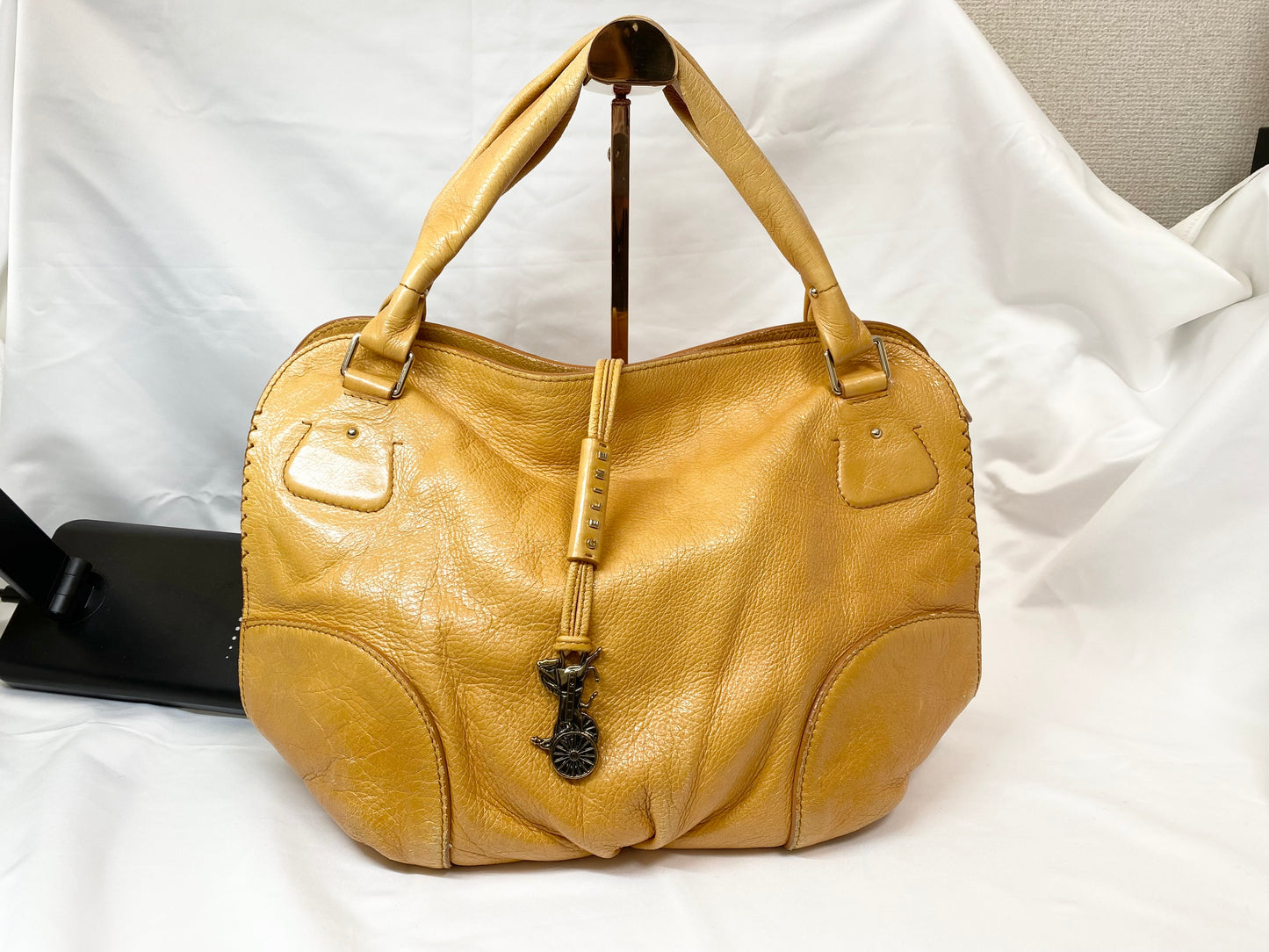 Celine CELINE Bittersweet leather handbag with carriage hardware light brown