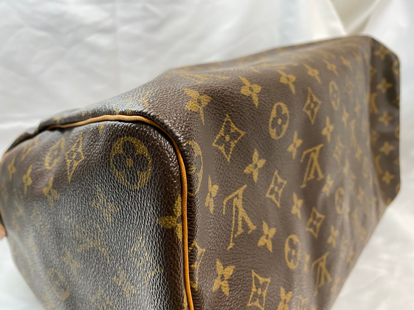 Louis Vuitton LOUIS VUITTON Monogram Speedy 40