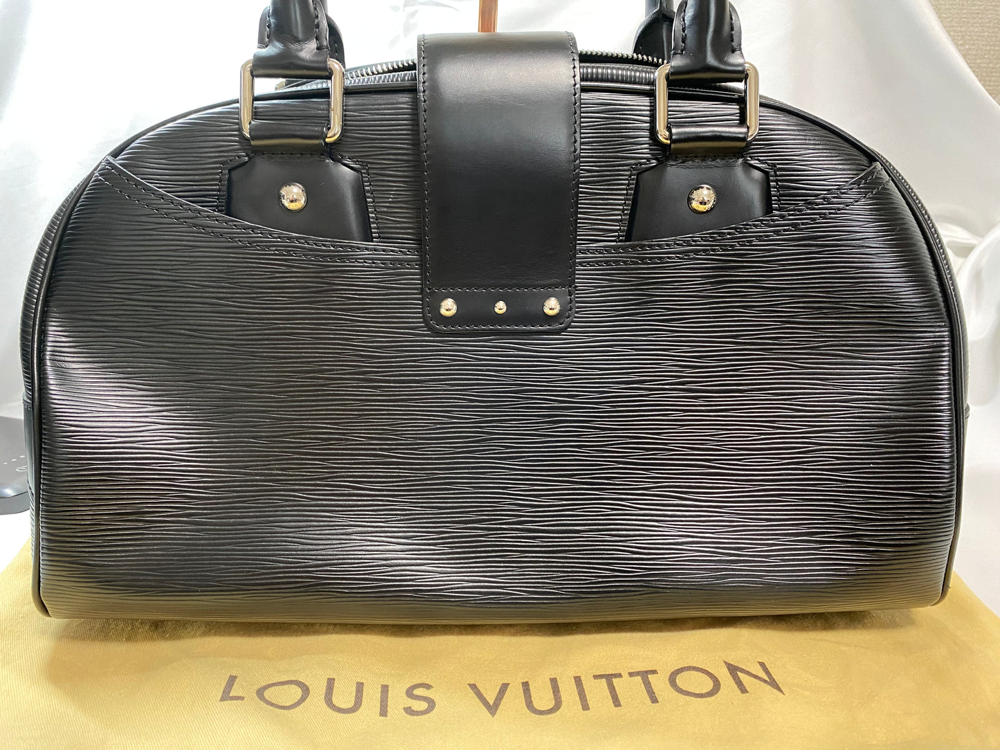 Louis Vuitton LOUIS VUITTON Epi Montaigne GM