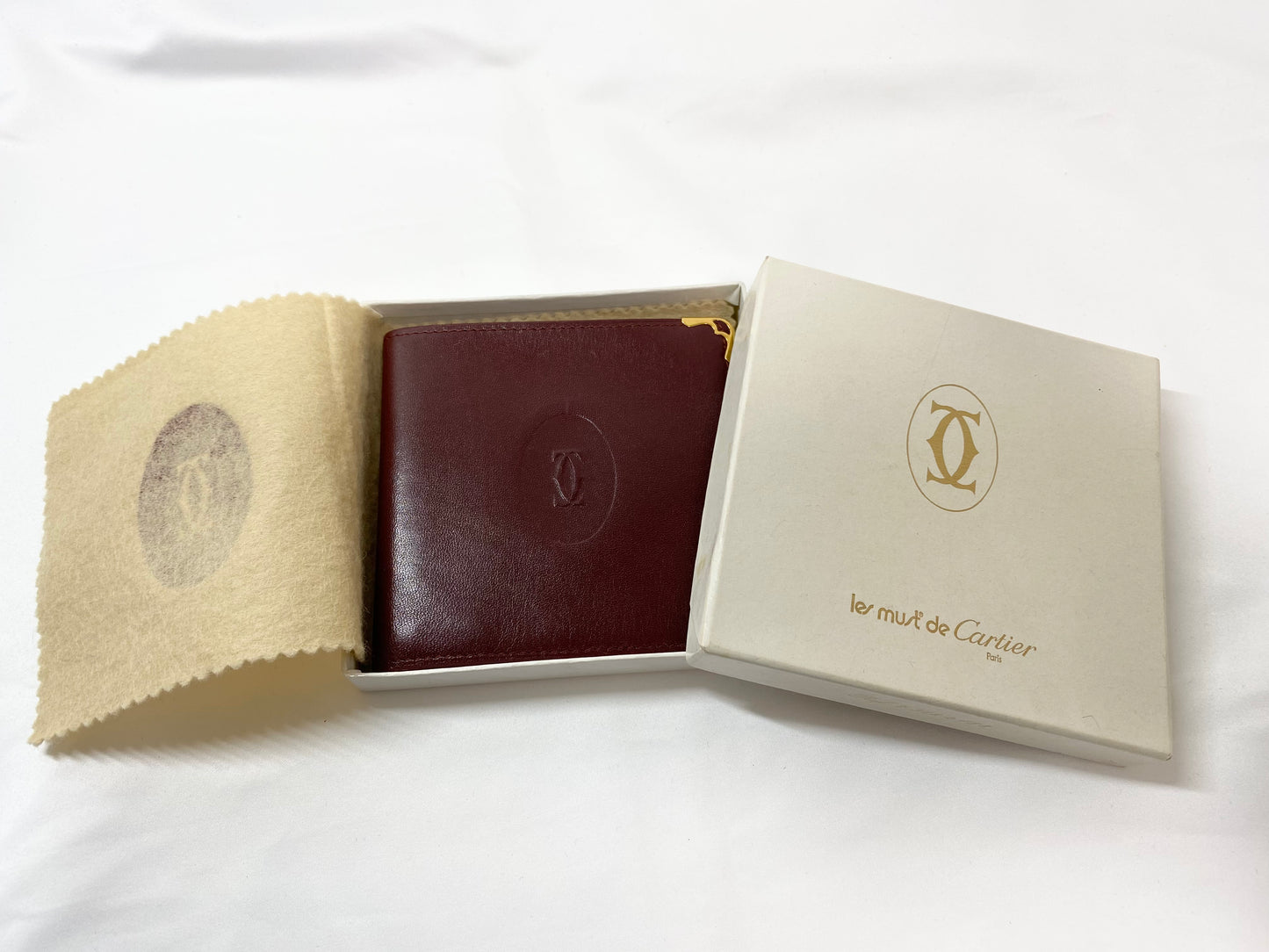 Cartier Cartier Must line folded billfold card case