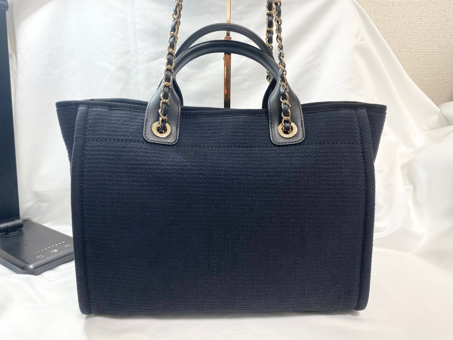 Beautiful Chanel CHANEL Deauville MM Black