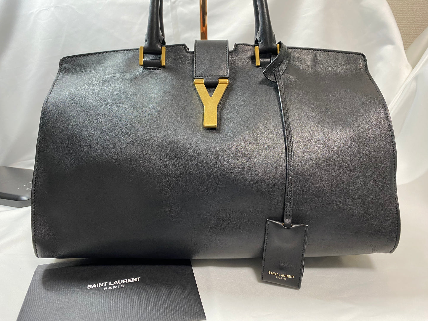 Saint Laurent SAINT LAURENT Cabas Chic Boston Bag