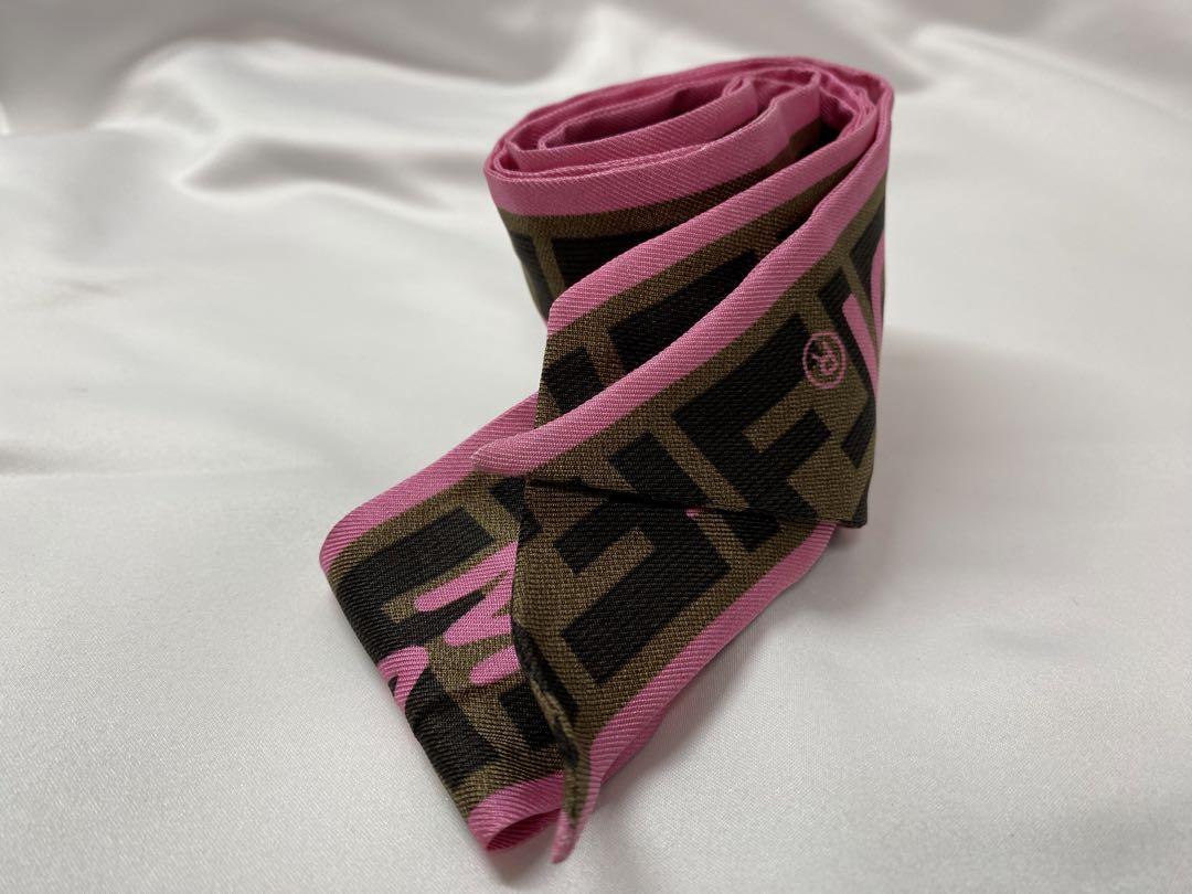 フェンディ FENDI ラッピー シルクスカーフ ズッカ柄 ピンク
