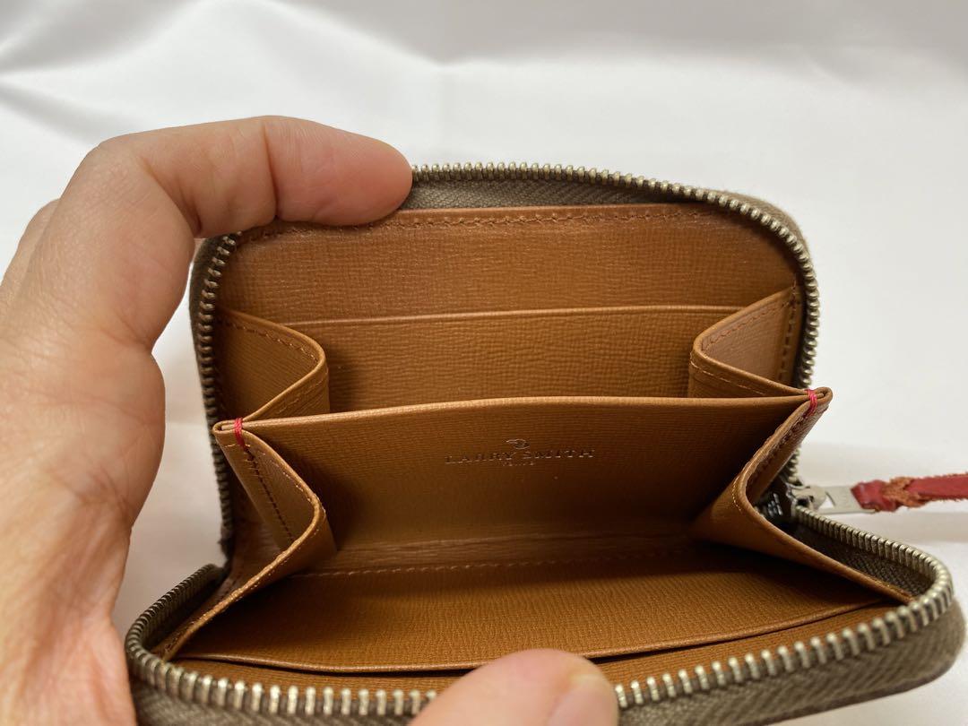 Beautiful Larry Smith Round Zipper Coin Purse Collaboration Product LT0110