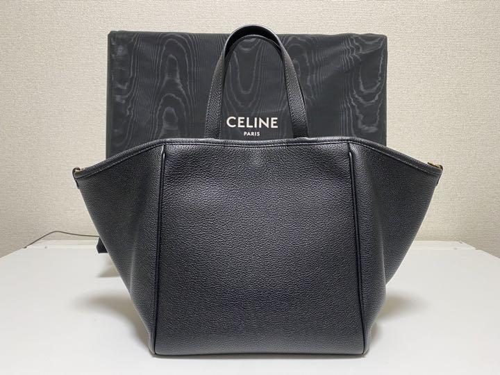 Beautiful Celine CELINE Small Fold Cava Handbag Black