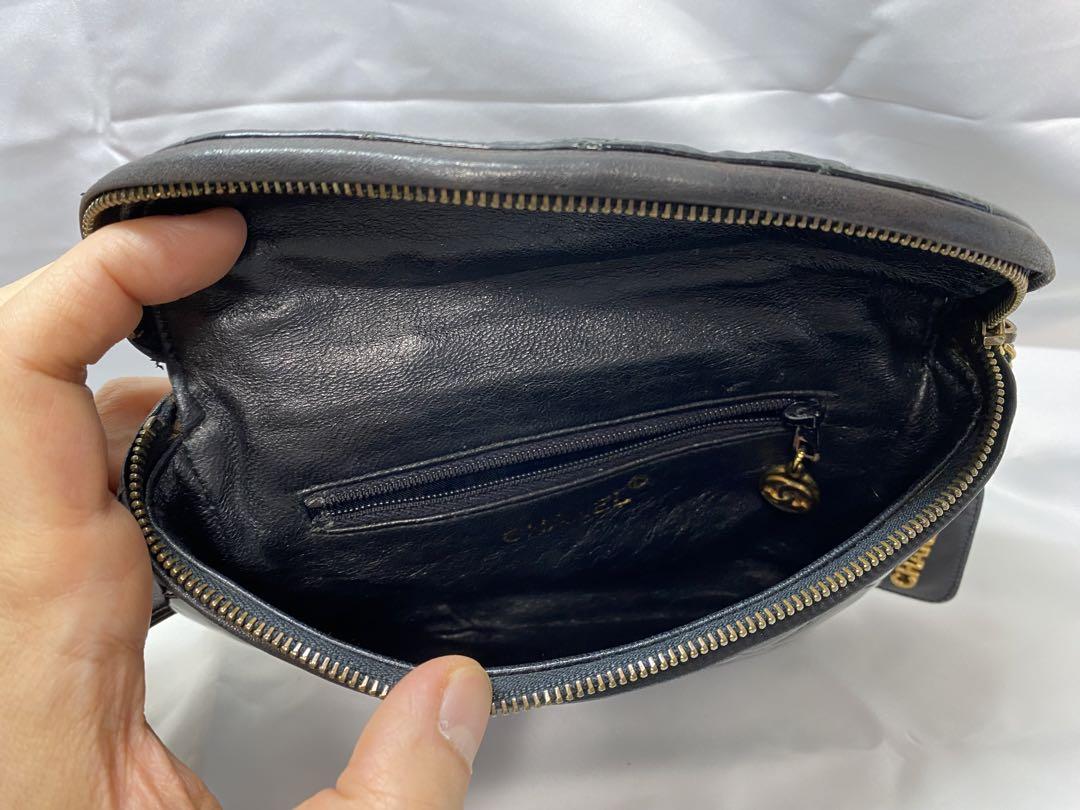 CHANEL CHANEL Enameled Mastrasse Body Bag Black