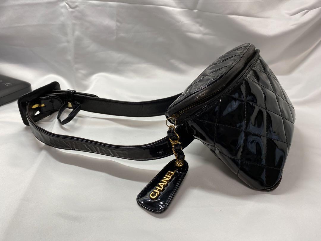 CHANEL CHANEL Enameled Mastrasse Body Bag Black