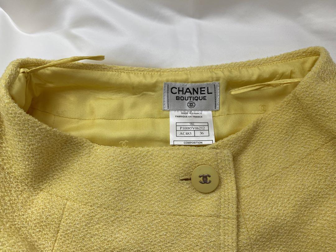 Beautiful Chanel CHANEL Set-up Suit Yellow 36