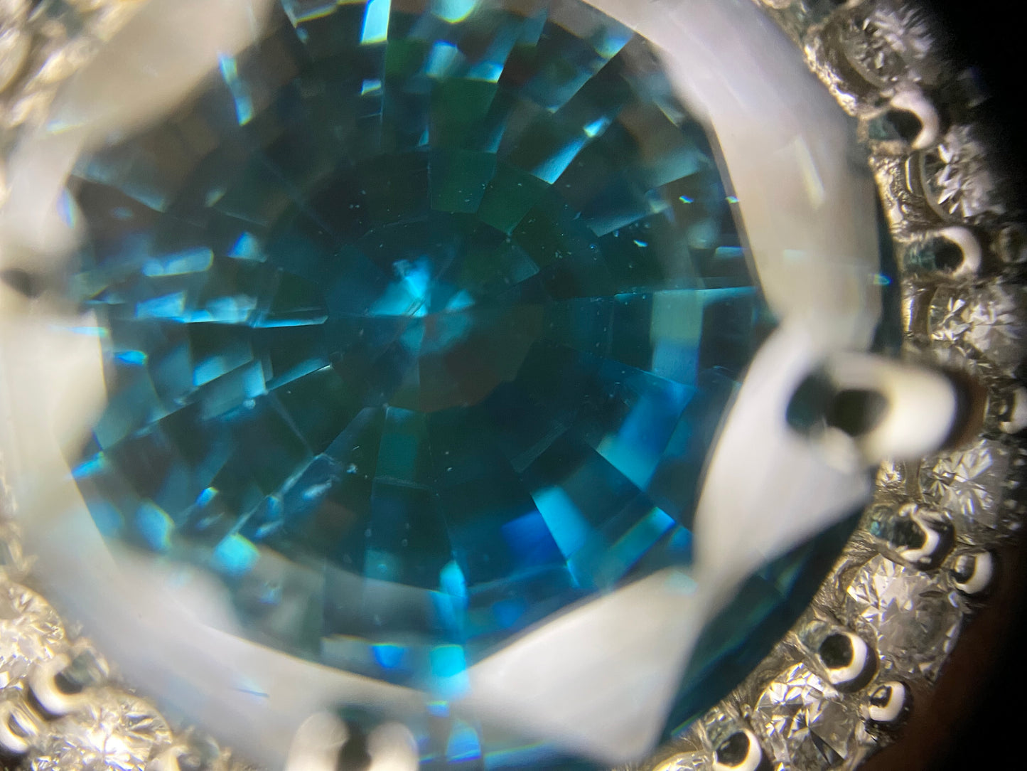 New] [Rare Stone] Blue Zircon Necklace Jewelry