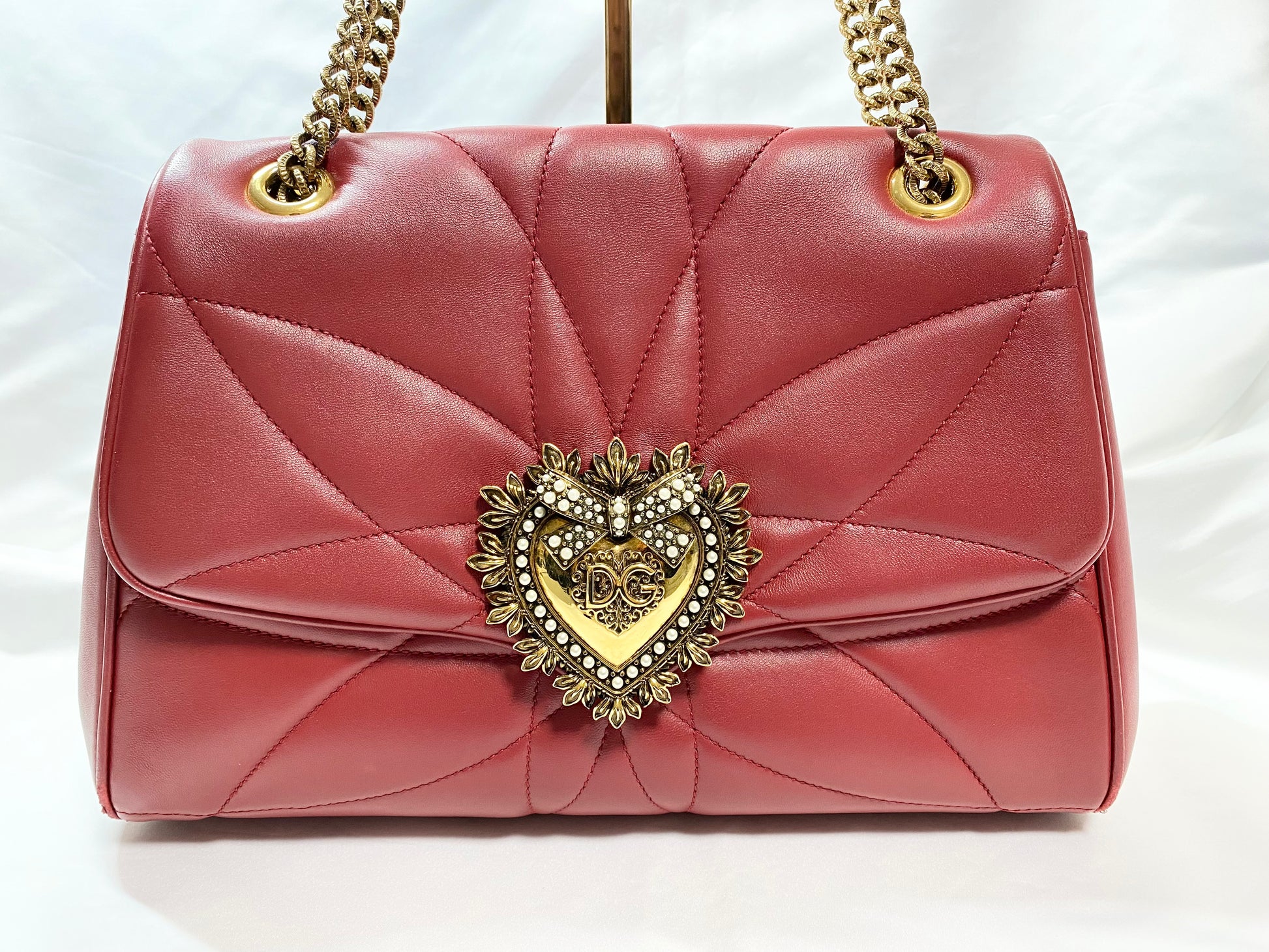 ショルダーバッグ・ポシェット DOLCE&GABBANA CARLA SHOULDER BAG DOLCE&GABBANA ドルチェ&ガッパーナ ディボーション チェーン