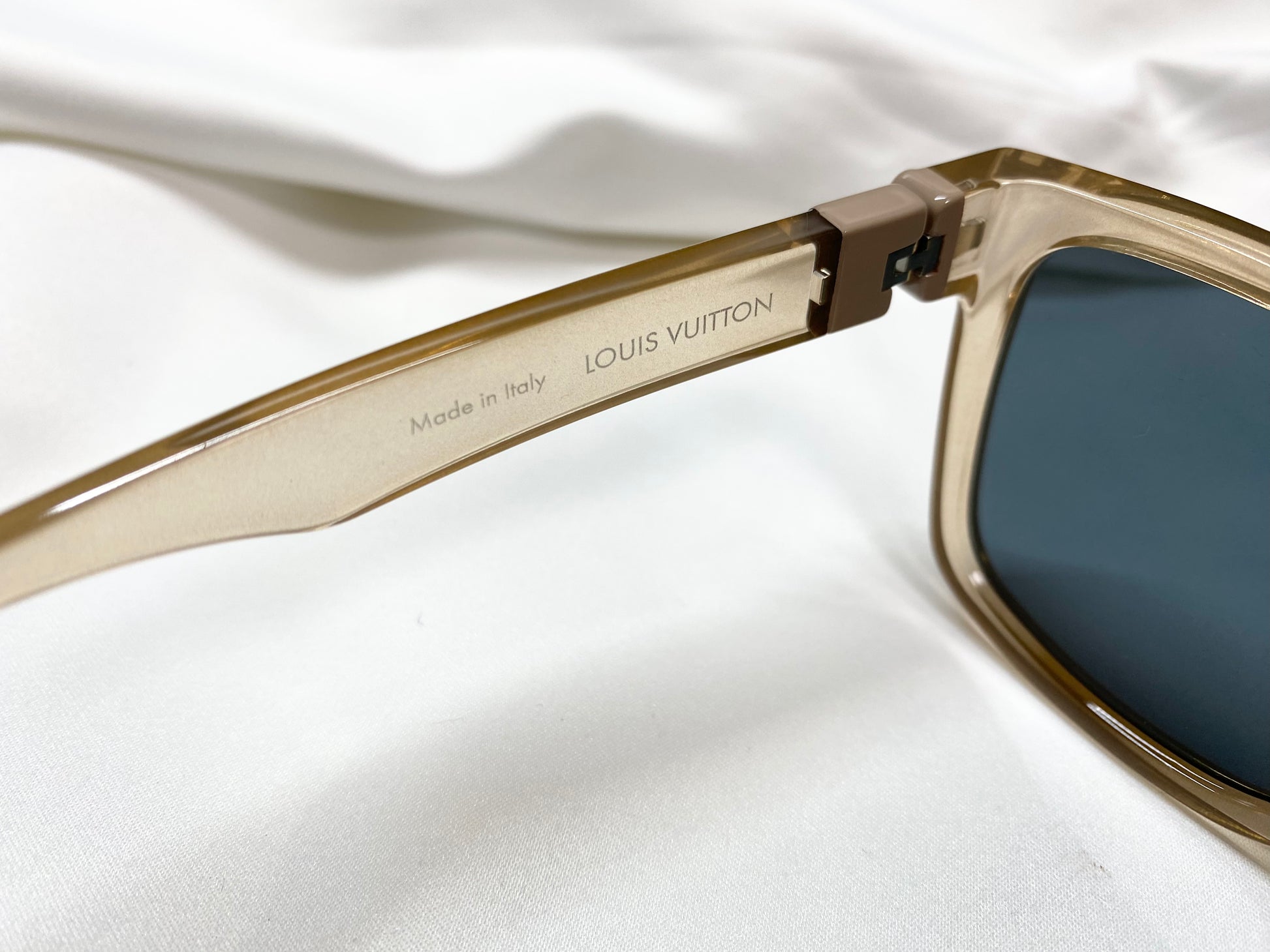 【美品】ルイ・ヴィトン LOUIS VUITTON サングラス Z1186E クリアゴールド