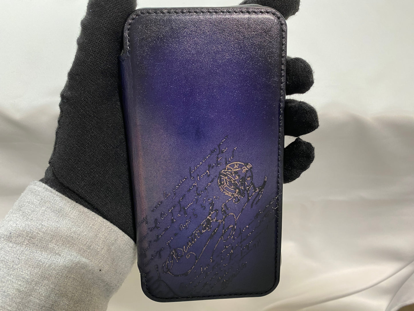 Berluti BERLUTI iPhone12/12PRO Notebook Case Calligraphy Purple